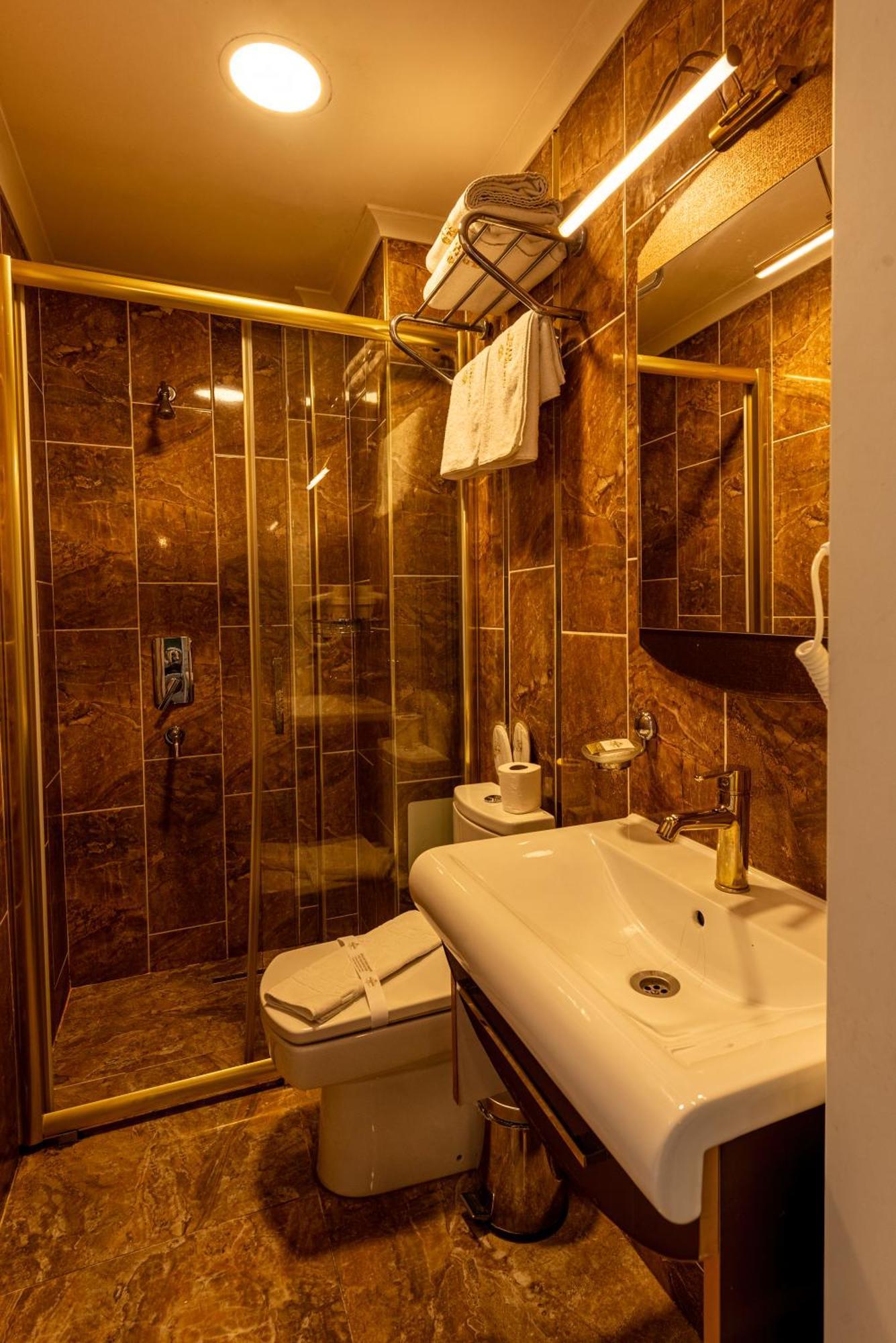 Golden Dream Otel Istanbul Exterior photo